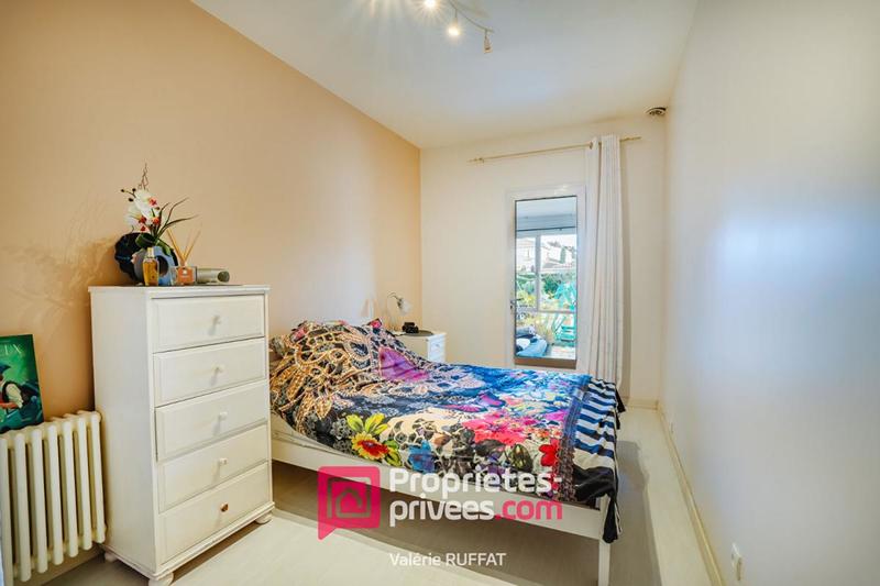 Maison - 190 m² - 8 pièces