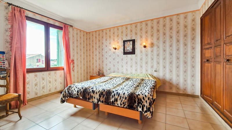 Maison - 183 m² - 5 pièces