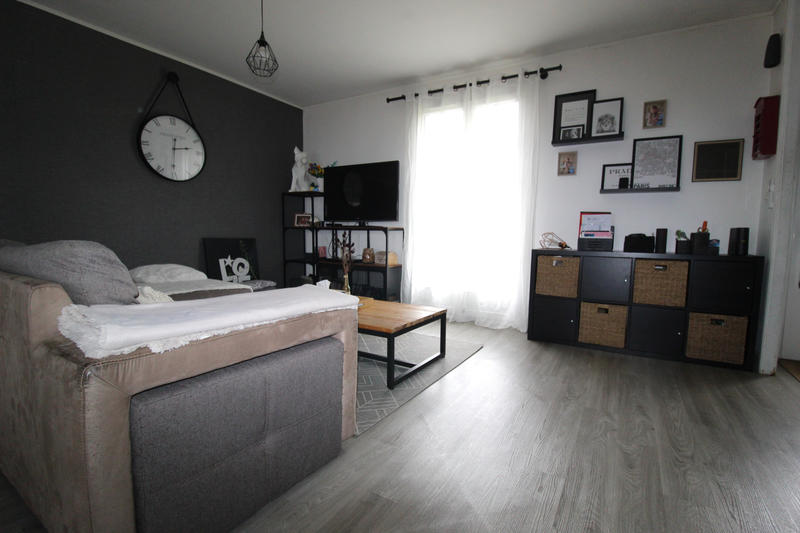 Maison - 101 m² - 5 pièces