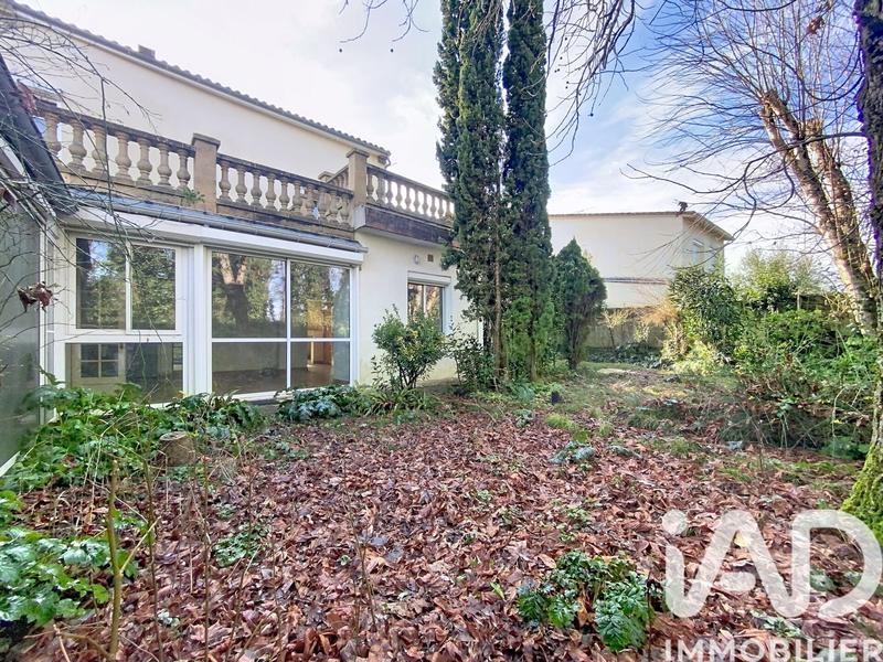 Maison - 163 m² - 7 pièces