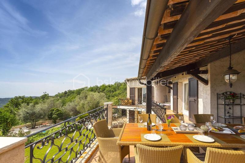 Villa - 187 m² - 6 pièces