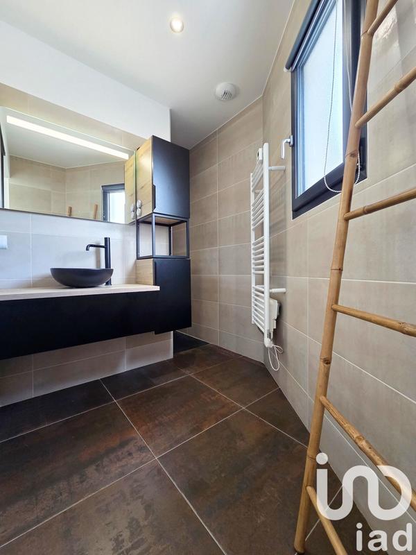 Maison - 130 m² - 4 pièces