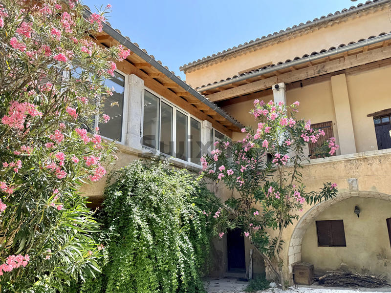 Appartement - 110 m² - 5 pièces