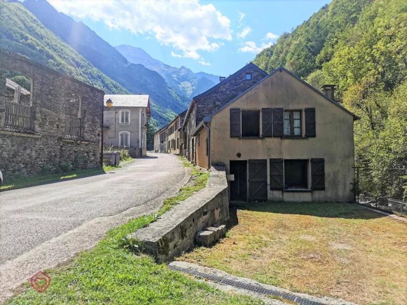 Maison de village - 87 m² - 5 pièces