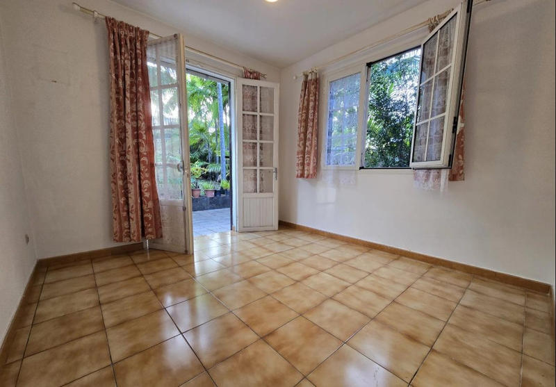 Maison - 160 m² - 8 pièces