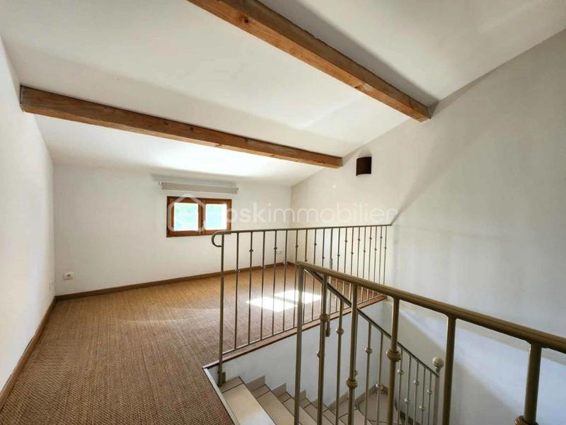 Villa - 192 m² - 7 pièces