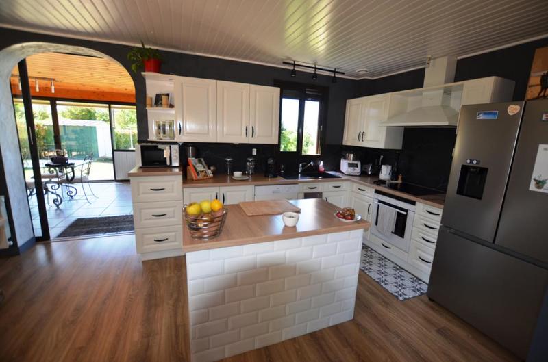 Maison - 162 m² - 8 pièces