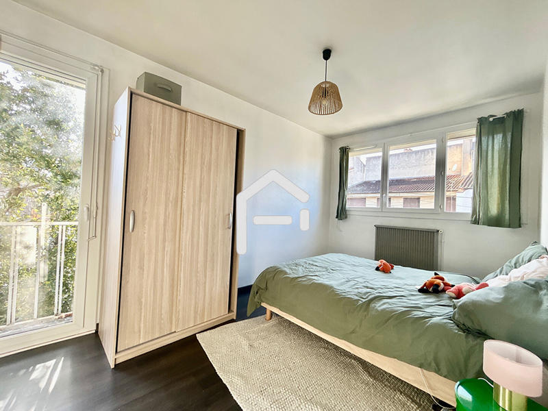 Maison - 93 m² - 4 pièces