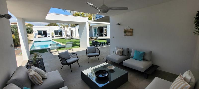 Villa - 312 m² - 7 pièces