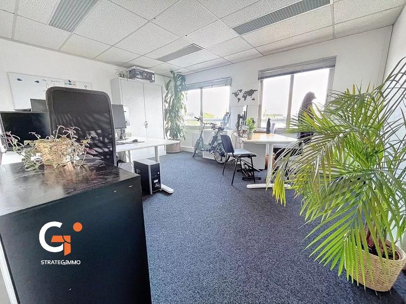 Immeuble - 178 m² - 7 pièces