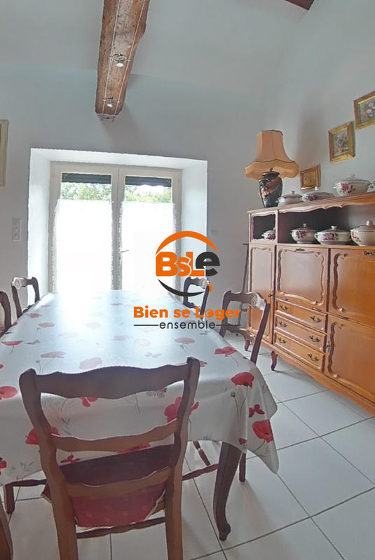 Maison - 282 m² - 11 pièces