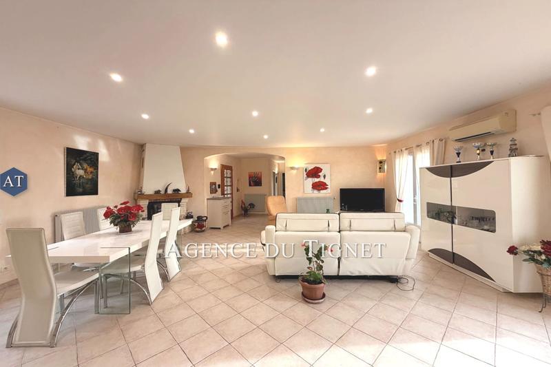 Maison - 152 m² - 7 pièces