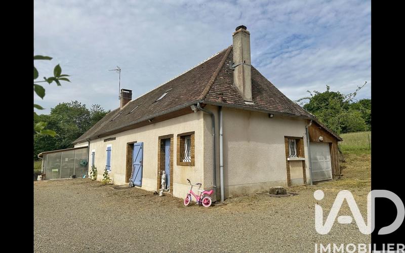 Maison - 200 m² - 8 pièces