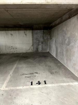 Parking / Garage - 34 m²