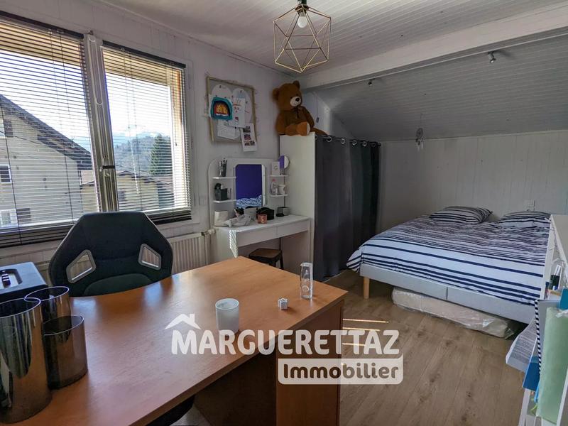 Maison de village - 140 m² - 7 pièces
