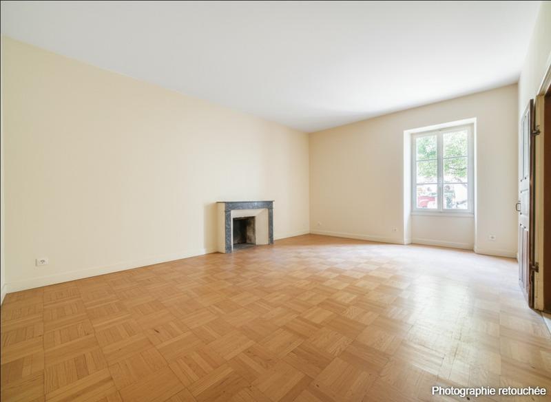 Maison - 180 m² - 6 pièces