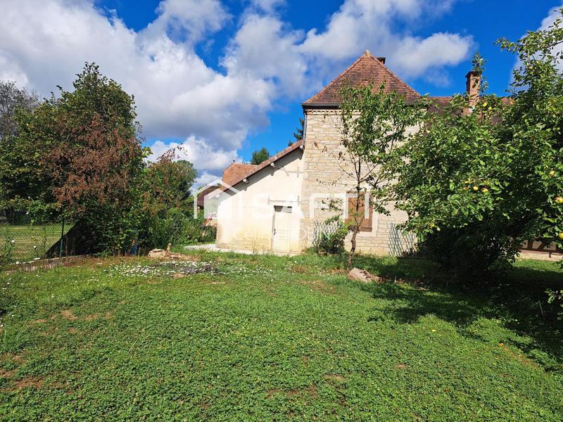 Maison - 186 m² - 9 pièces