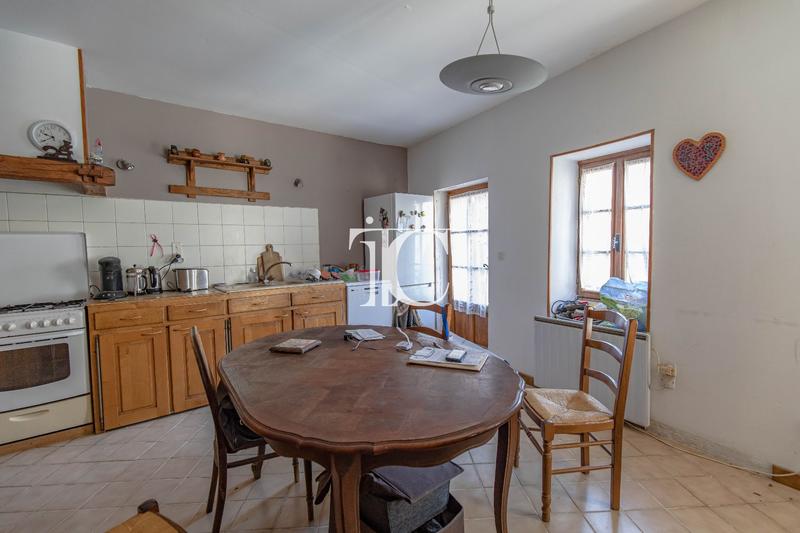 Maison de village - 170 m² - 7 pièces