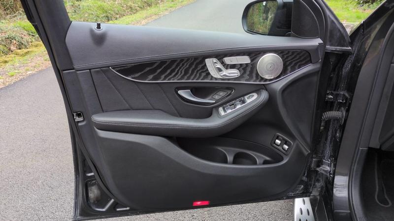 Mercedes Glc Coupé 300 e 320 Eq Power 4Matic 9g-Tronic Amg Line - Automatique Toit ouvrant