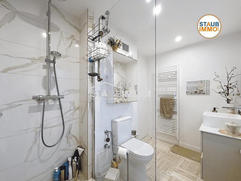 Appartement - 98 m² - 3 pièces