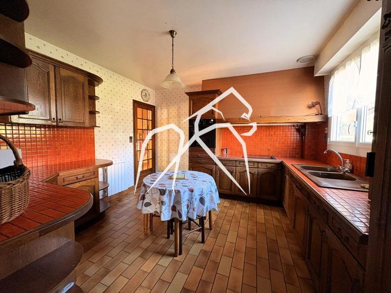 Maison ancienne - 136 m² - 6 pièces