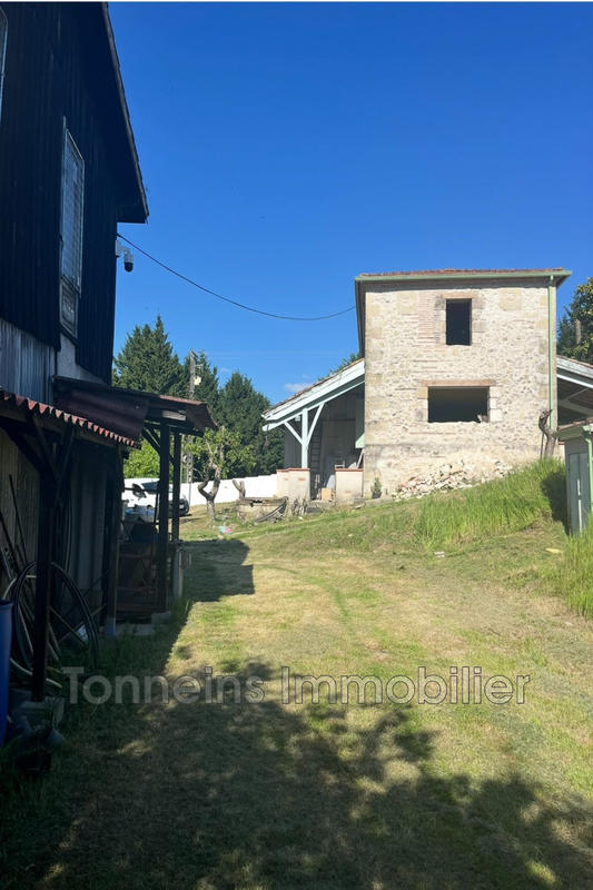 Maison - 186 m² - 3 pièces