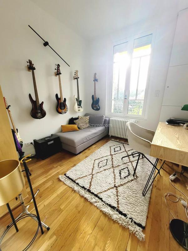 Maison - 155 m² - 9 pièces