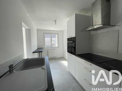 Maison - 66 m² - 3 pièces