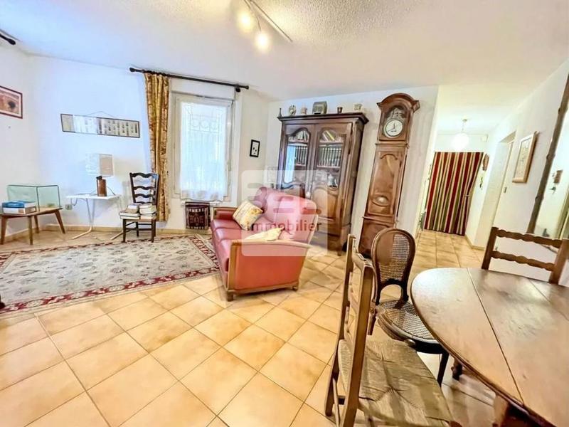 Appartement - 76 m² - 3 pièces