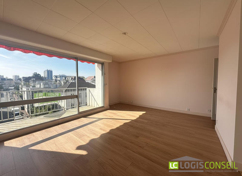 Appartement - 85 m² - 4 pièces