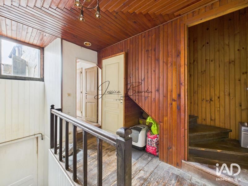 Local commercial - 244 m²