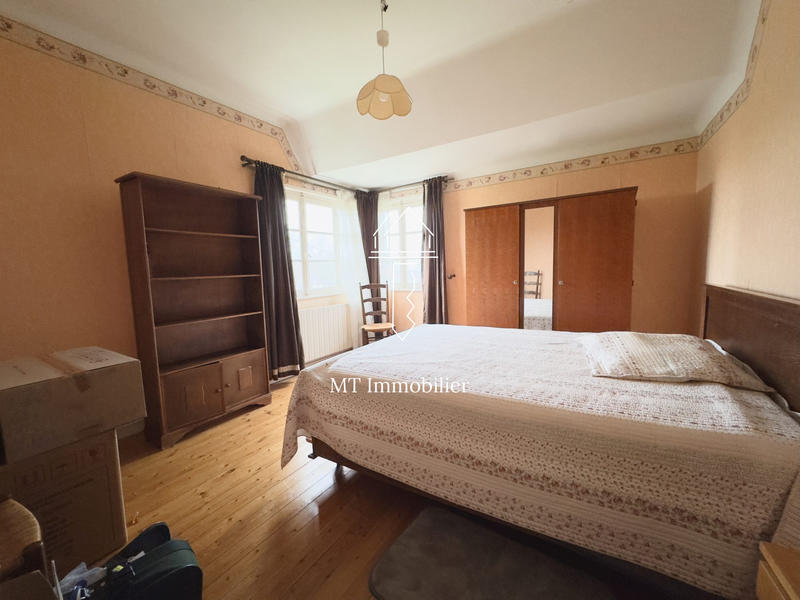 Maison - 148 m² - 7 pièces