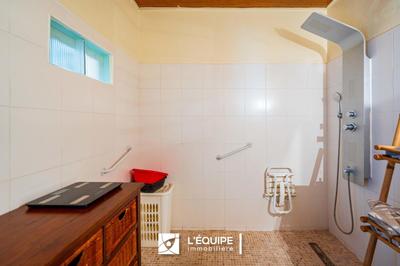 Maison - 153 m² - 5 pièces