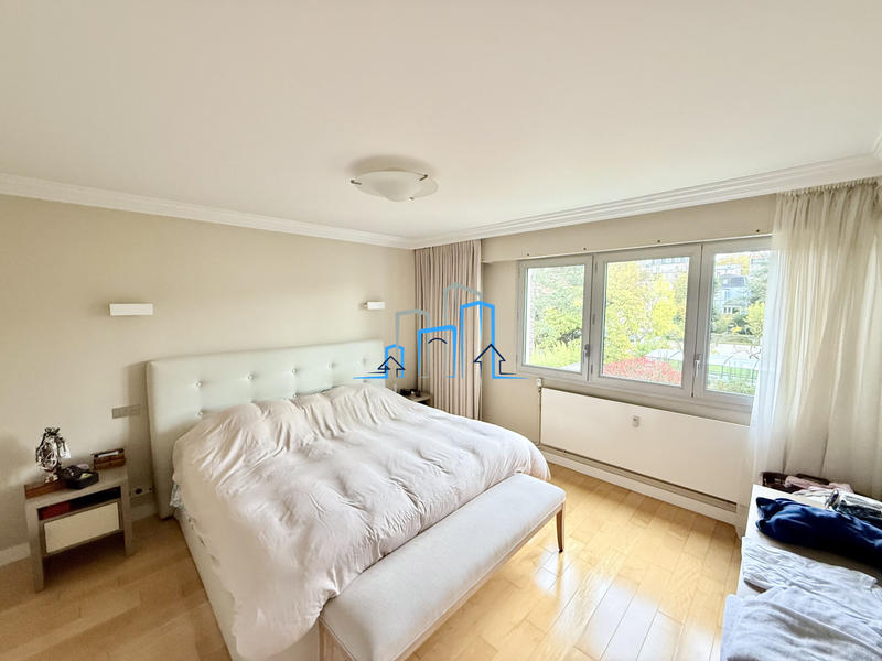 Appartement - 138 m² - 3 pièces