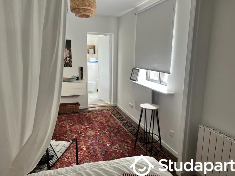 Chambre - 25 m² - 1 pièce