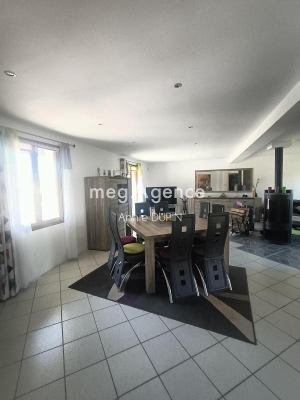 Maison ancienne - 171 m² - 7 pièces