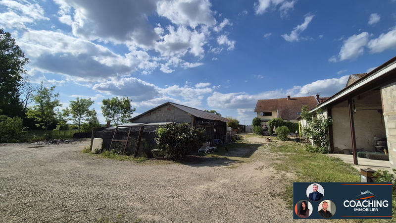 Maison - 223 m² - 8 pièces