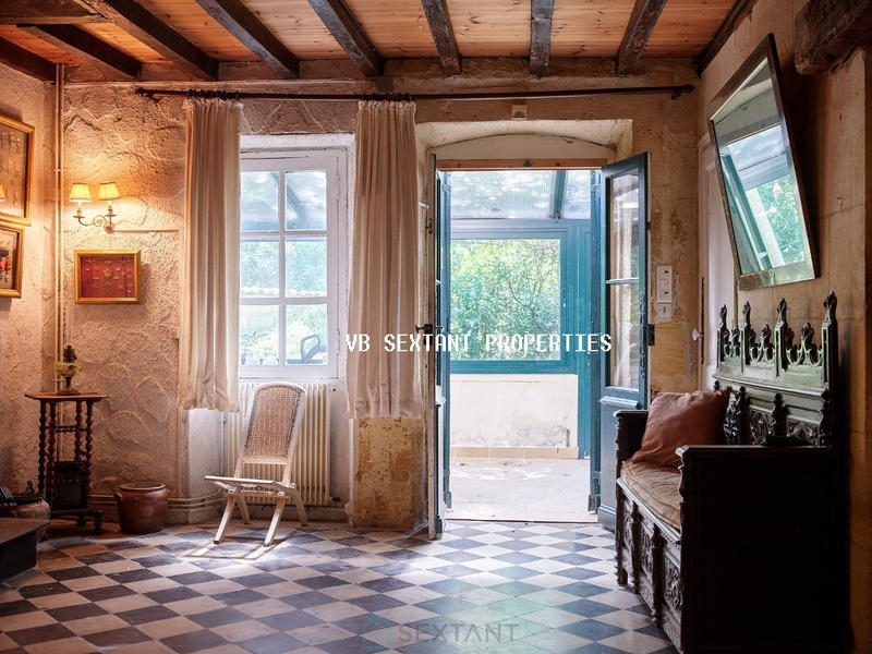 Maison - 167 m² - 7 pièces