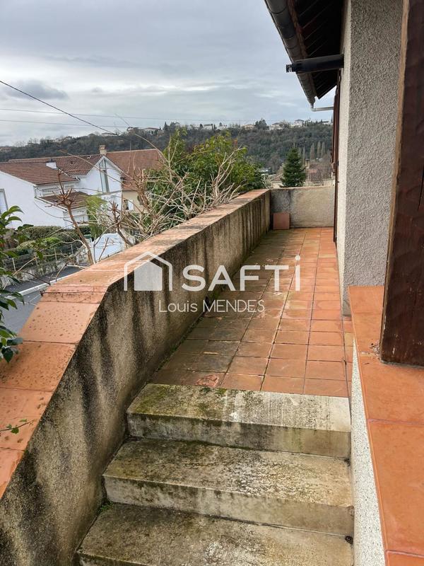 Maison - 170 m² - 8 pièces