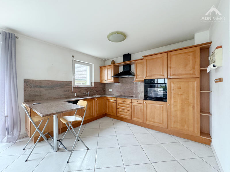 Maison - 180 m² - 5 pièces