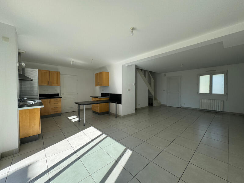 Maison - 106 m² - 6 pièces