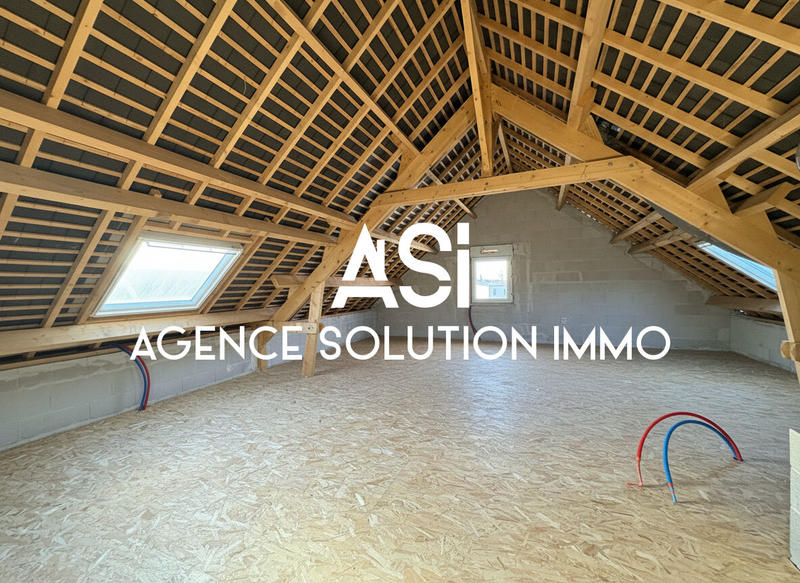 Maison - 92 m² - 5 pièces