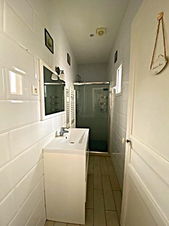 Maison - 64 m² - 5 pièces