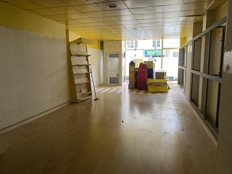 Local commercial - 230 m²