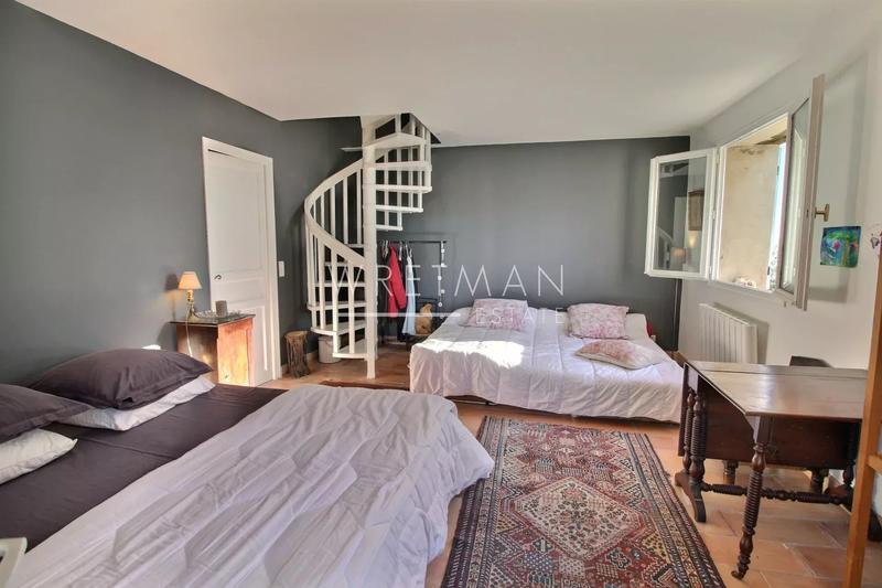 Maison - 180 m² - 6 pièces