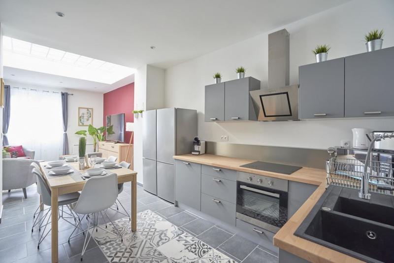 Maison - 130 m² - 7 pièces