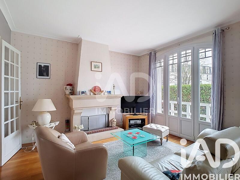 Maison - 156 m² - 7 pièces