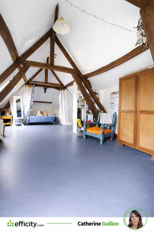 Maison - 229 m² - 7 pièces