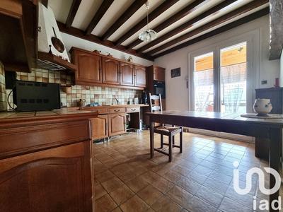 Maison - 221 m² - 10 pièces