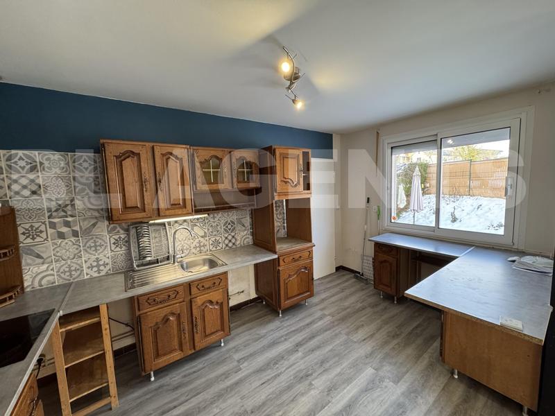 Maison - 82 m² - 3 pièces